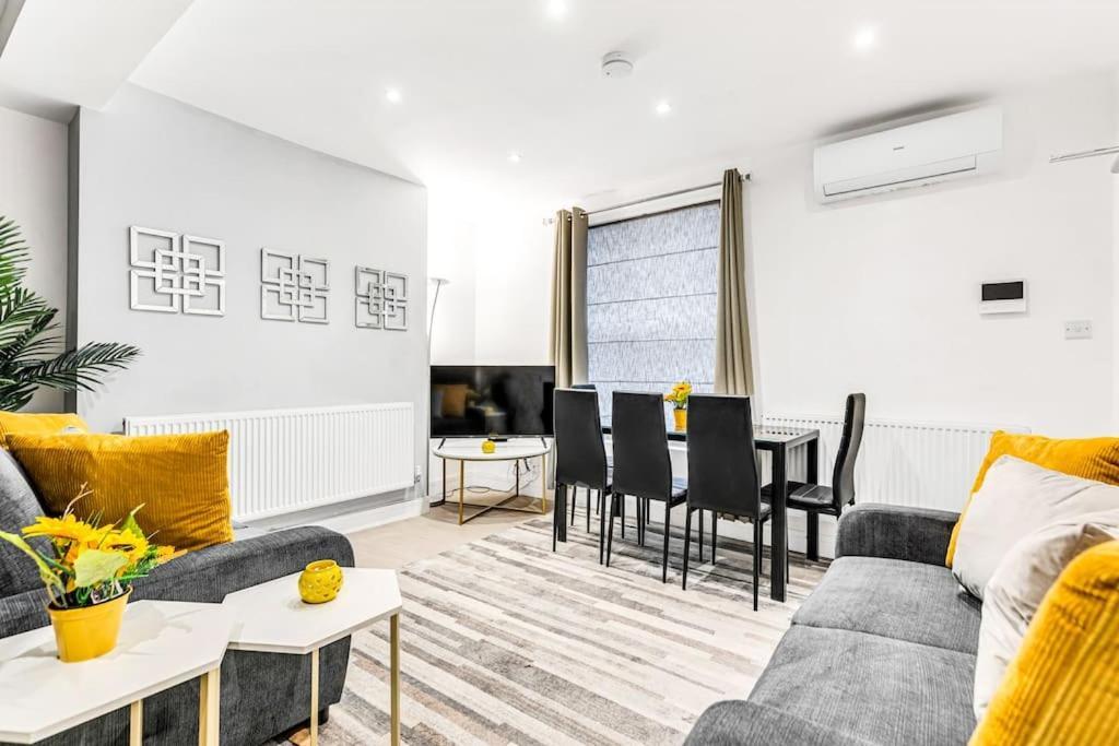 Luxaway Holland Park With Ac - Sleeps 8 Апартаменты *